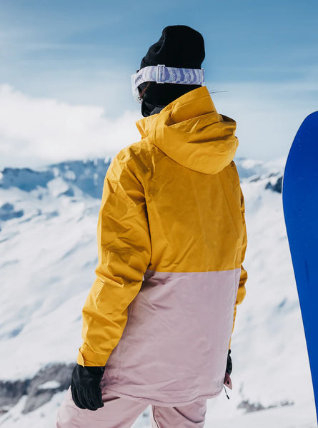 Burton Women's AK GORE-TEX Kimmy 2L Anorak Goldenrod/Shadow Pink Back Fit