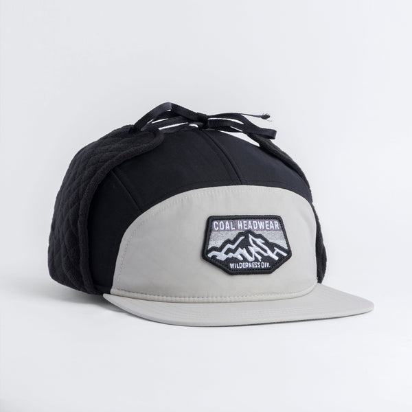 Coal Tracker Cap Off White/Black