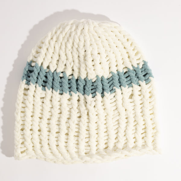Lampshade Skully Beanie White