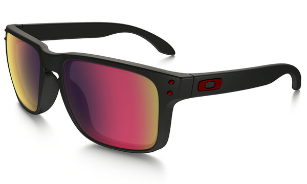 oakley holbrook matte black / positive red iridium